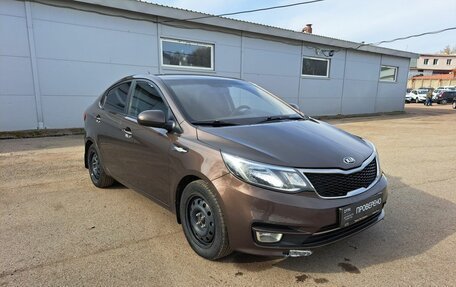 KIA Rio III рестайлинг, 2015 год, 799 000 рублей, 3 фотография