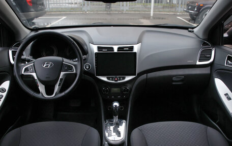 Hyundai Solaris II рестайлинг, 2012 год, 743 000 рублей, 5 фотография
