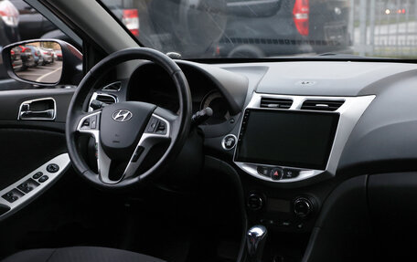 Hyundai Solaris II рестайлинг, 2012 год, 743 000 рублей, 10 фотография