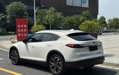 Mazda CX-4, 2021 год, 1 897 000 рублей, 3 фотография