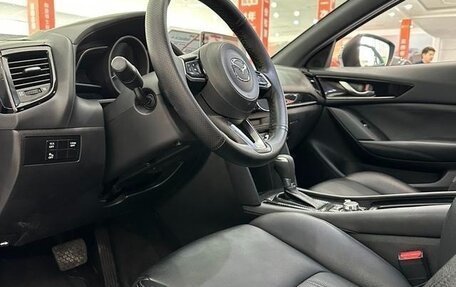 Mazda CX-4, 2022 год, 1 894 000 рублей, 5 фотография