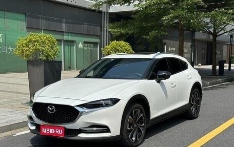 Mazda CX-4, 2021 год, 1 897 000 рублей, 1 фотография