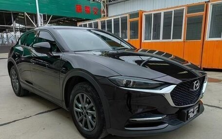 Mazda CX-4, 2022 год, 1 912 000 рублей, 2 фотография