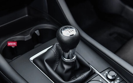 Mazda 3, 2023 год, 1 800 000 рублей, 16 фотография
