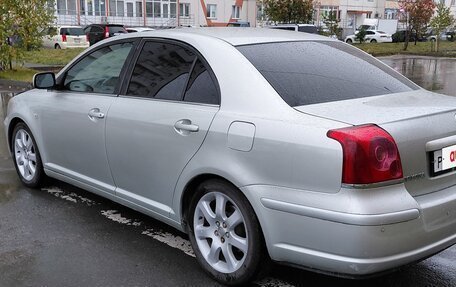Toyota Avensis III рестайлинг, 2004 год, 730 000 рублей, 7 фотография
