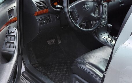 Toyota Avensis III рестайлинг, 2004 год, 730 000 рублей, 14 фотография