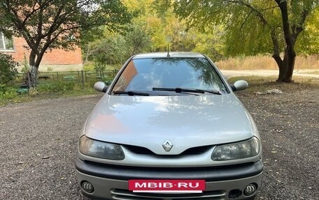 Renault Laguna II, 1999 год, 160 000 рублей, 2 фотография