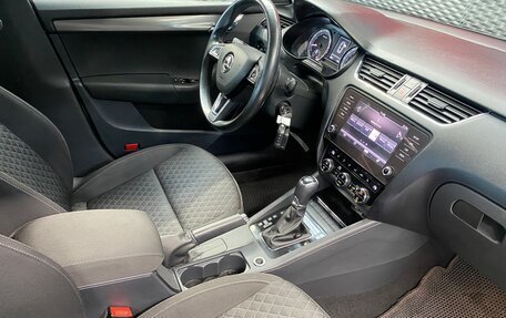 Skoda Octavia, 2018 год, 1 640 000 рублей, 16 фотография