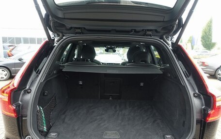 Volvo XC60 II, 2025 год, 6 250 000 рублей, 3 фотография