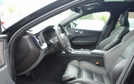 Volvo XC60 II, 2025 год, 6 250 000 рублей, 5 фотография