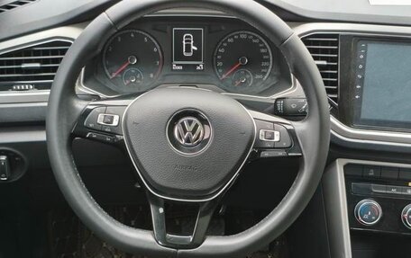 Volkswagen T-Roc I, 2018 год, 1 580 000 рублей, 13 фотография