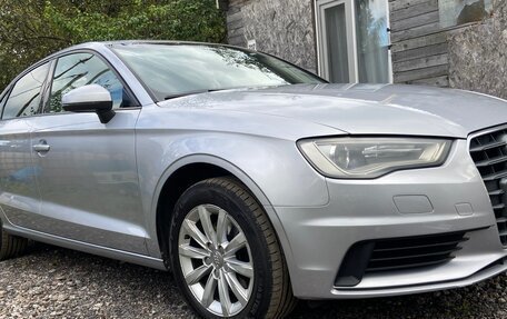 Audi A3, 2015 год, 1 220 000 рублей, 3 фотография
