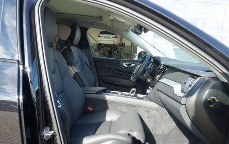 Volvo XC60 II, 2025 год, 6 600 000 рублей, 9 фотография