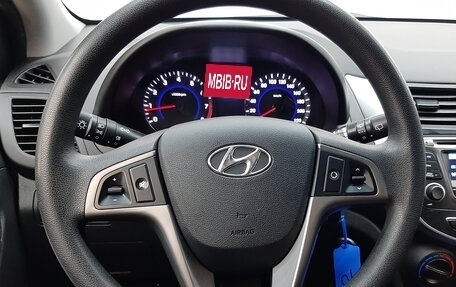Hyundai Solaris II рестайлинг, 2015 год, 1 080 000 рублей, 14 фотография