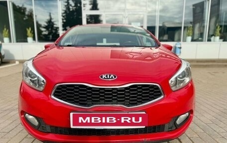 KIA cee'd III, 2014 год, 1 100 000 рублей, 2 фотография