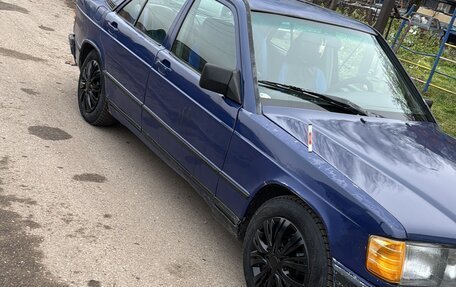 Mercedes-Benz 190 (W201), 1988 год, 80 000 рублей, 1 фотография