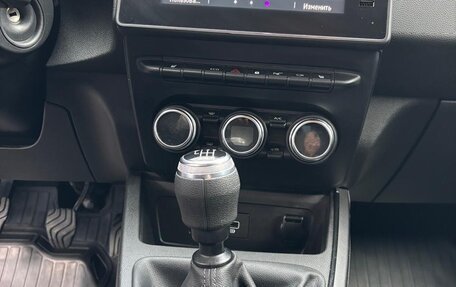 Renault Duster, 2021 год, 1 700 000 рублей, 14 фотография