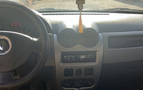 Renault Sandero I, 2012 год, 470 000 рублей, 4 фотография