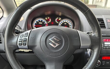 Suzuki SX4 II рестайлинг, 2011 год, 900 000 рублей, 10 фотография