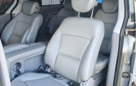 Hyundai Grand Starex Grand Starex I рестайлинг 2, 2018 год, 3 050 000 рублей, 16 фотография