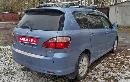 Toyota Ipsum II, 2004 год, 985 000 рублей, 5 фотография