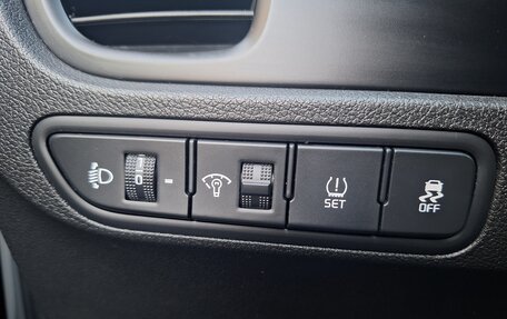 KIA Rio IV, 2019 год, 1 350 000 рублей, 16 фотография