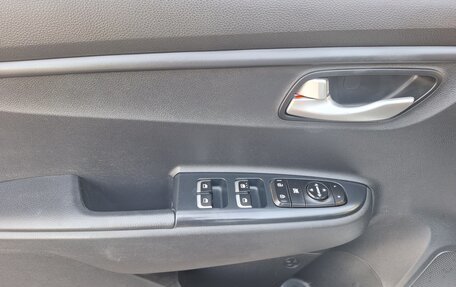 KIA Rio IV, 2019 год, 1 350 000 рублей, 17 фотография