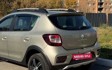 Renault Sandero II рестайлинг, 2016 год, 1 095 000 рублей, 2 фотография
