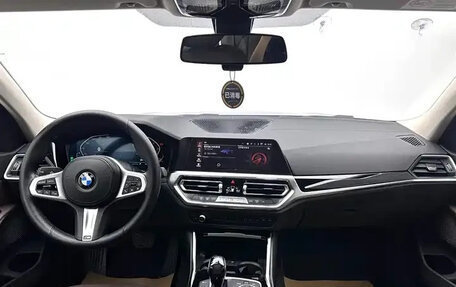 BMW 3 серия, 2021 год, 2 990 000 рублей, 9 фотография