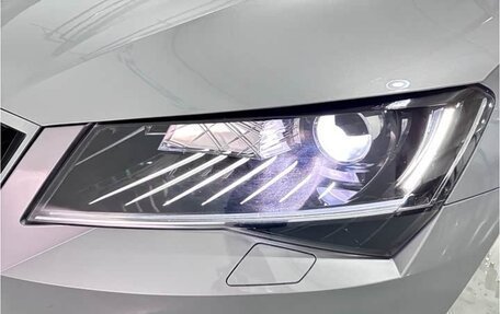 Skoda Superb III рестайлинг, 2016 год, 1 450 777 рублей, 5 фотография