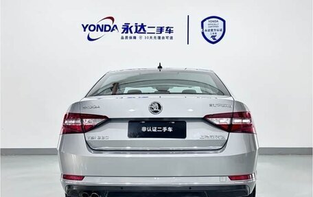Skoda Superb III рестайлинг, 2016 год, 1 450 777 рублей, 4 фотография
