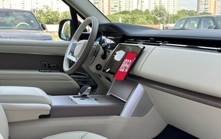 Land Rover Range Rover IV рестайлинг, 2024 год, 28 200 000 рублей, 8 фотография
