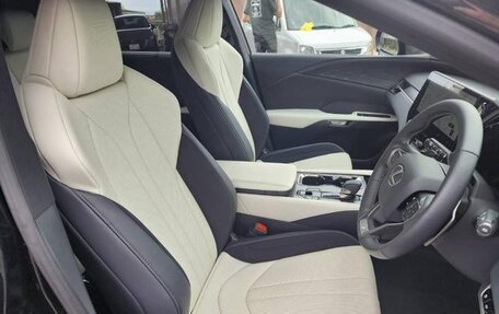 Lexus RX IV рестайлинг, 2025 год, 5 182 000 рублей, 8 фотография