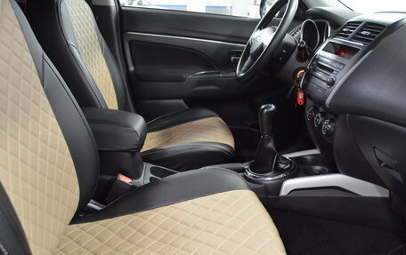 Mitsubishi ASX I рестайлинг, 2010 год, 950 000 рублей, 11 фотография