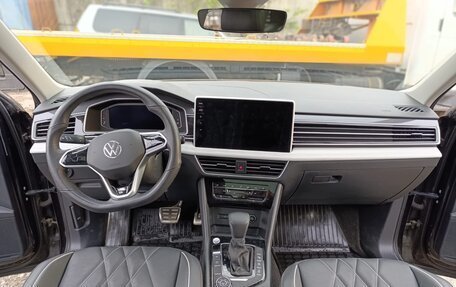 Volkswagen Tiguan, 2023 год, 4 411 480 рублей, 4 фотография