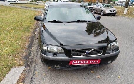 Volvo S60 III, 2001 год, 200 000 рублей, 2 фотография