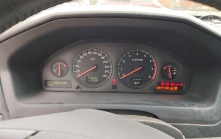 Volvo S60 III, 2001 год, 200 000 рублей, 7 фотография