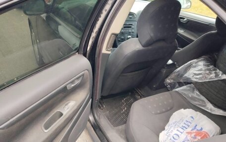 Volvo S60 III, 2001 год, 200 000 рублей, 9 фотография