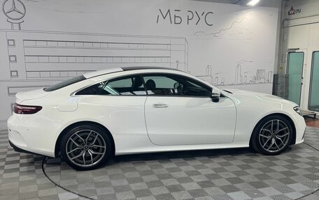 Mercedes-Benz E-Класс, 2021 год, 5 980 000 рублей, 8 фотография