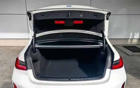 BMW 3 серия, 2023 год, 5 390 000 рублей, 15 фотография