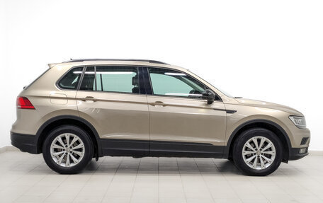 Volkswagen Tiguan II, 2020 год, 2 350 000 рублей, 4 фотография