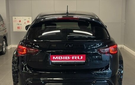 Infiniti QX70, 2015 год, 3 347 000 рублей, 5 фотография