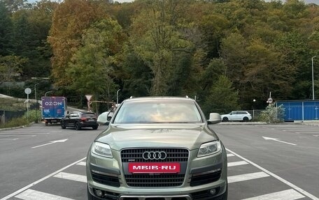Audi Q7, 2006 год, 1 300 000 рублей, 33 фотография
