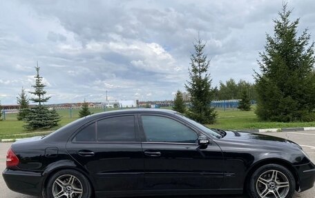 Mercedes-Benz E-Класс, 2004 год, 700 000 рублей, 2 фотография