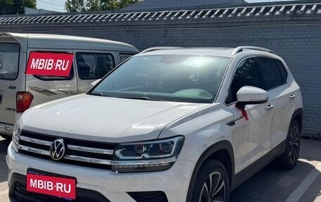 Volkswagen Tharu, 2022 год, 1 930 000 рублей, 2 фотография