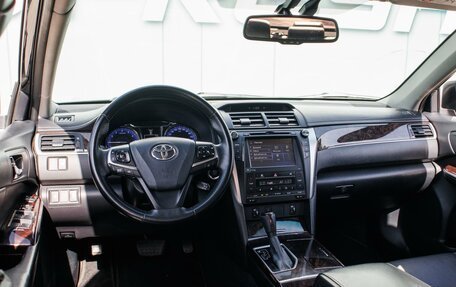 Toyota Camry, 2017 год, 2 094 000 рублей, 12 фотография