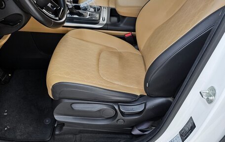 KIA Carnival, 2023 год, 3 934 667 рублей, 15 фотография