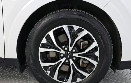 KIA Carnival, 2023 год, 3 934 667 рублей, 17 фотография