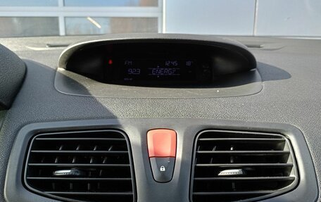 Renault Fluence I, 2011 год, 597 300 рублей, 10 фотография