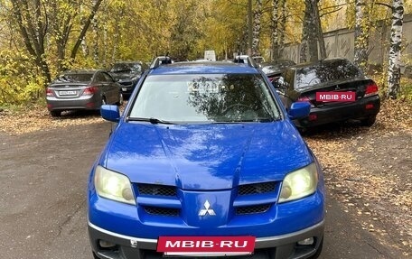 Mitsubishi Outlander III рестайлинг 3, 2002 год, 339 000 рублей, 2 фотография
